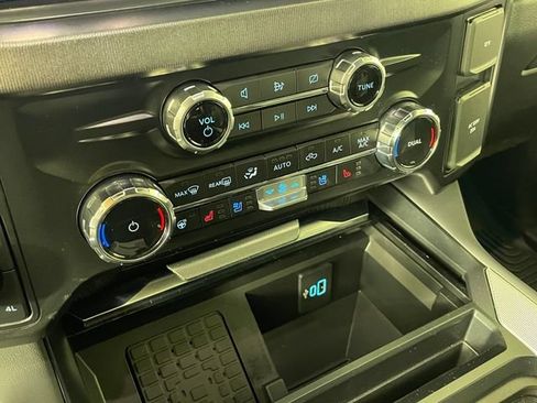 Used 2024 Ford F350 Platinum w/ FX4 Off-Road Package AWD/4WD image 8