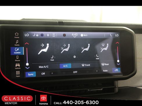 Used 2024 Jeep Wrangler Unlimited Sport AWD/4WD image 11