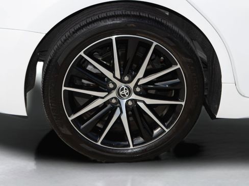 Used 2023 Toyota Camry SE image 34