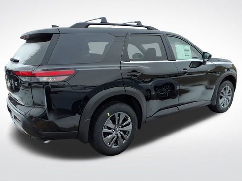 New 2026 Nissan Pathfinder SV image 8