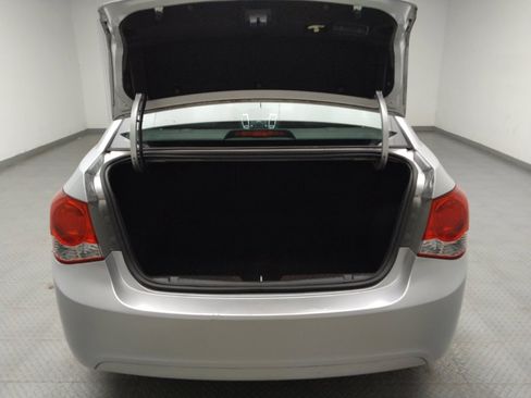 Used 2015 Chevrolet Cruze LT FWD image 29