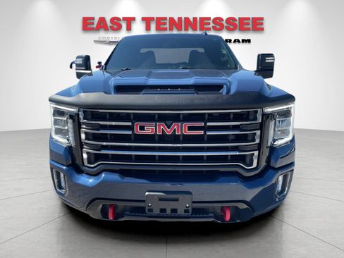 Used 2023 GMC Sierra 2500 AT4 AWD/4WD image 9