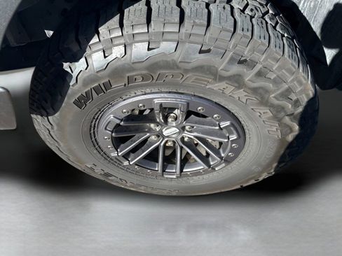 Used 2020 Ford F150 Raptor w/ Equipment Group 802A Luxury image 5