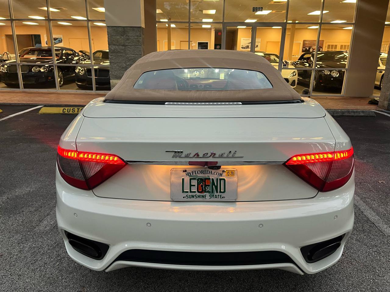 Used 2018 Maserati GranTurismo Sport RWD image 20