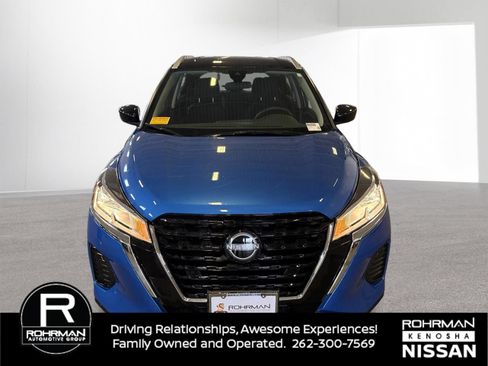 Used 2024 Nissan Kicks SV FWD image 11