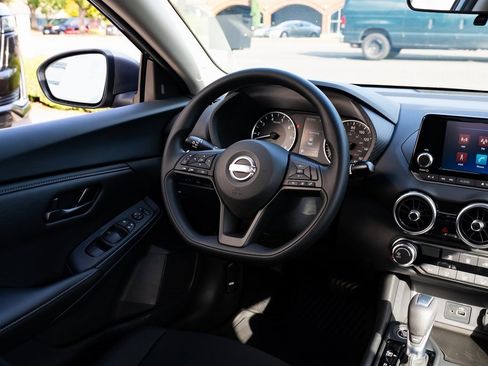 New 2025 Nissan Sentra S image 9