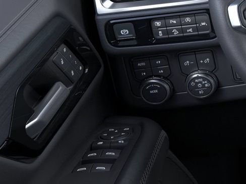 New 2026 GMC Yukon Denali w/ Advanced Technology Package AWD/4WD image 22