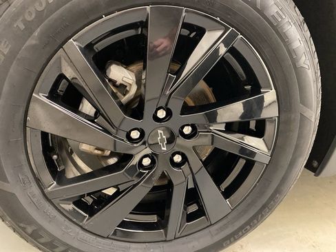 Used 2023 Chevrolet Equinox LS w/ LS Convenience Package image 27