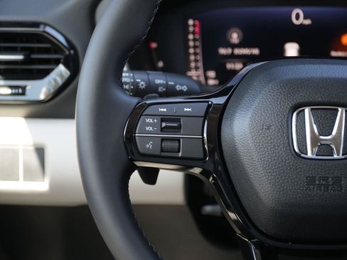 New 2026 Honda Pilot EX-L image 23