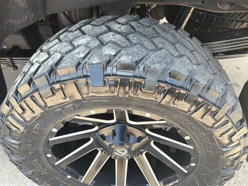 Used 2020 Chevrolet Silverado 2500 High Country w/ Technology Package AWD/4WD image 10