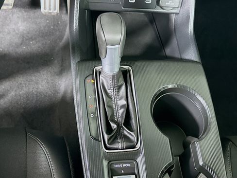 Used 2025 Honda Civic Sport image 24
