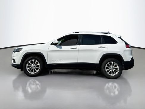 Used 2020 Jeep Cherokee Latitude w/ Cold Weather Group AWD/4WD image 4