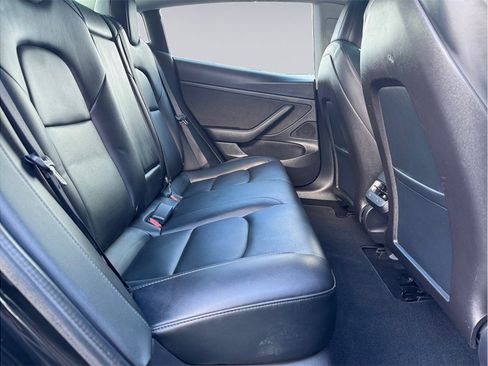 Used 2020 Tesla Model 3 Standard Range image 20