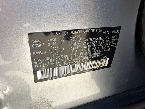 Used 2024 Subaru Outback Premium AWD/4WD image 30