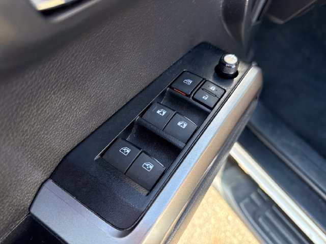 Certified 2023 Toyota Tacoma Limited AWD/4WD image 27