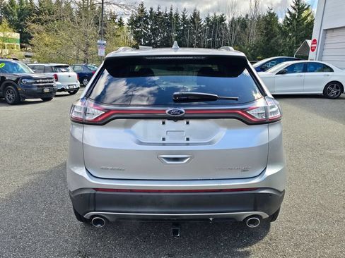 Used 2016 Ford Edge Titanium w/ Technology Package AWD/4WD image 7