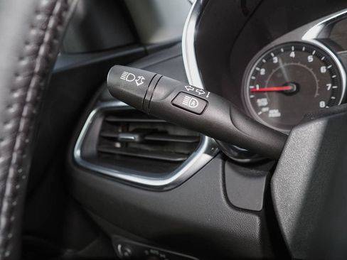 Certified 2022 Chevrolet Equinox LT AWD/4WD image 28