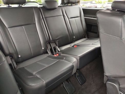 Used 2022 Ford Expedition XLT AWD/4WD image 26