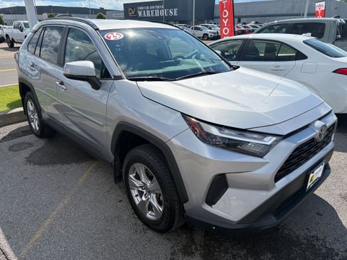 Certified 2025 Toyota RAV4 XLE AWD/4WD image 2