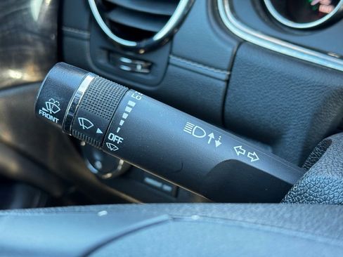 Used 2017 Buick Enclave Premium image 33