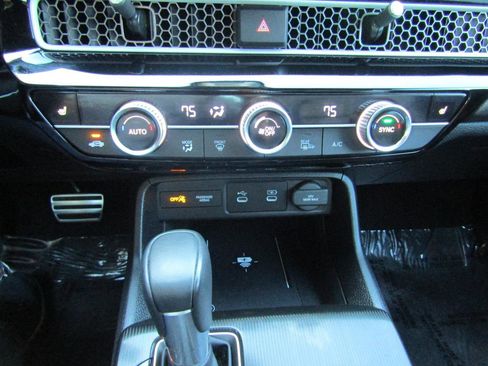 Used 2025 Honda Civic Sport Touring image 19