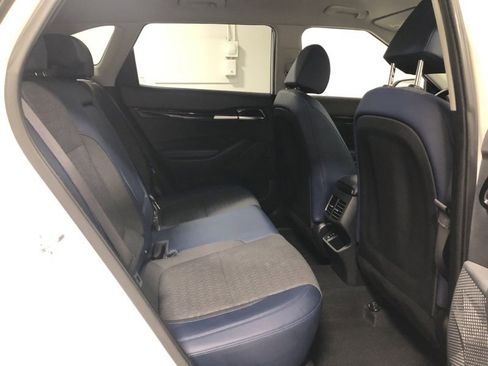 Certified 2024 Kia Seltos S image 10