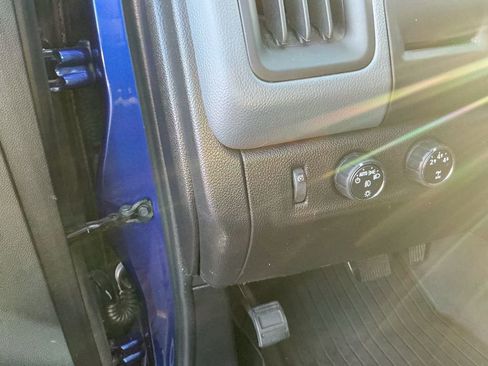 Used 2016 Chevrolet Colorado Z71 image 11