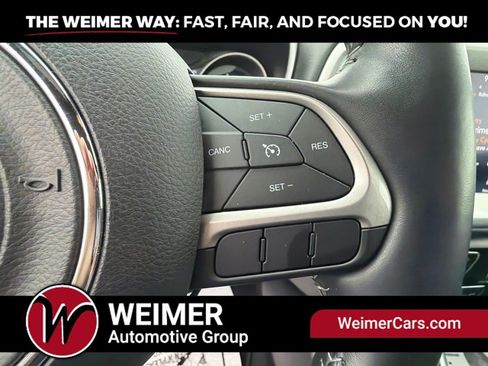 Used 2021 Jeep Compass Latitude w/ Sun and Sound Group AWD/4WD image 42