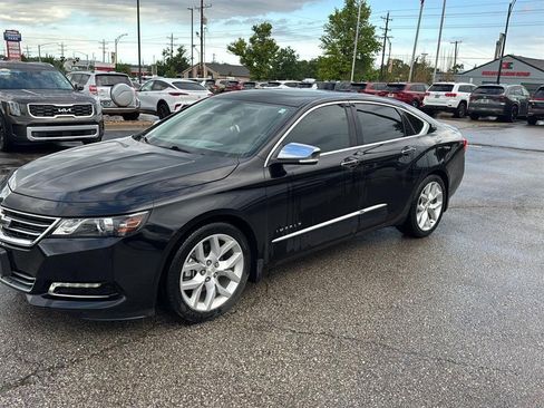 Used 2014 Chevrolet Impala LTZ FWD image 2