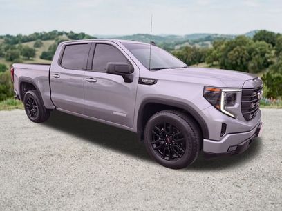 Used 2024 GMC Sierra 1500 Elevation