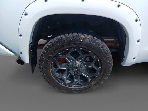 Used 2021 Toyota Tundra SR5 AWD/4WD image 10