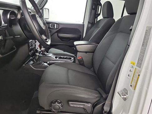 Used 2018 Jeep Wrangler Unlimited Sport S AWD/4WD image 11