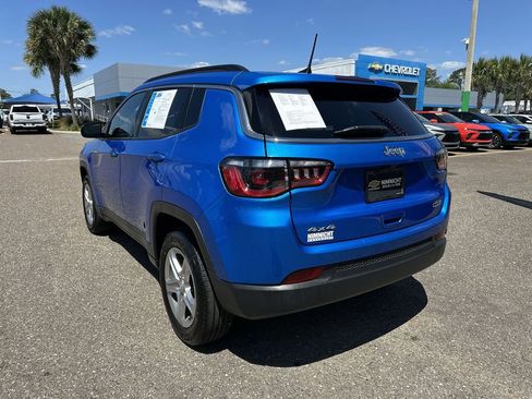 Used 2024 Jeep Compass Latitude AWD/4WD image 14