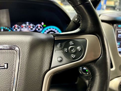 Used 2019 GMC Yukon XL Denali image 31