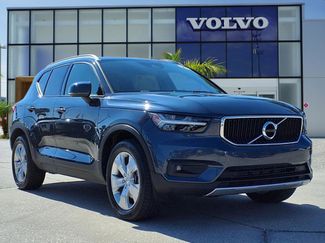 Used 2021 Volvo XC40 T4 Momentum w/ Protection Package Premier video 1