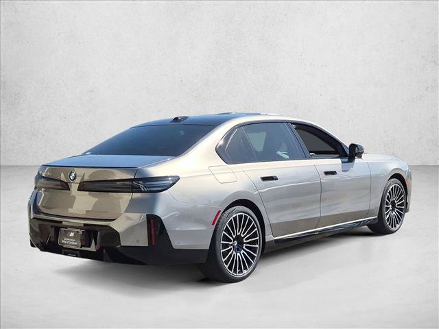New 2027 BMW 740i w/ Premier Package RWD image 2