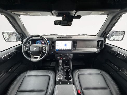 Used 2025 Ford Bronco Badlands AWD/4WD image 13
