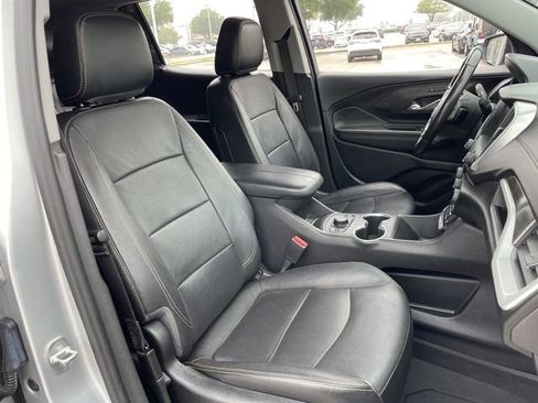 Used 2020 GMC Terrain SLT w/ Preferred Package FWD image 25