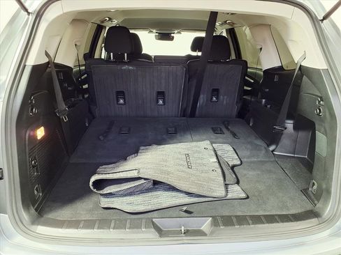 Certified 2023 Subaru Ascent Premium image 7