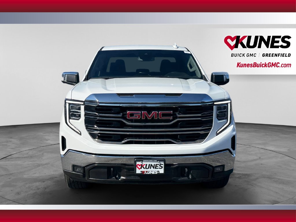 Used 2025 GMC Sierra 1500 SLT AWD/4WD image 4
