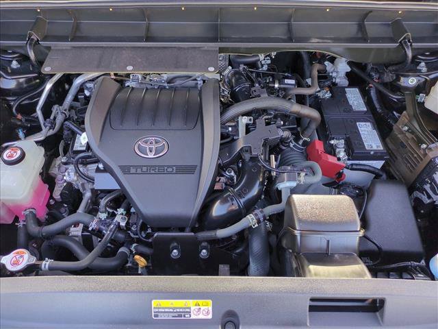 Used 2023 Toyota Highlander LE AWD/4WD image 23