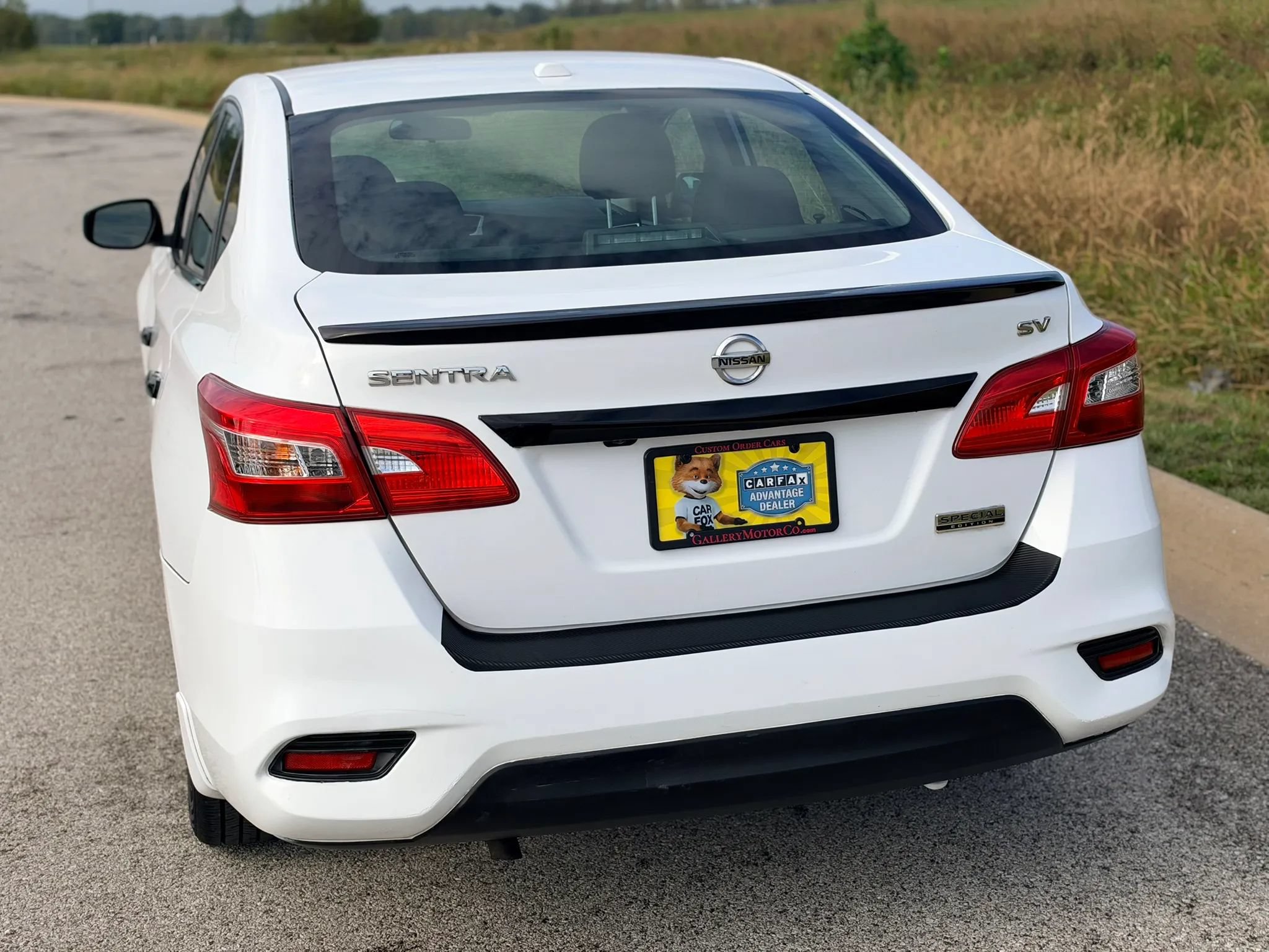 Used 2019 Nissan Sentra SV w/ Special Edition Package FWD image 19