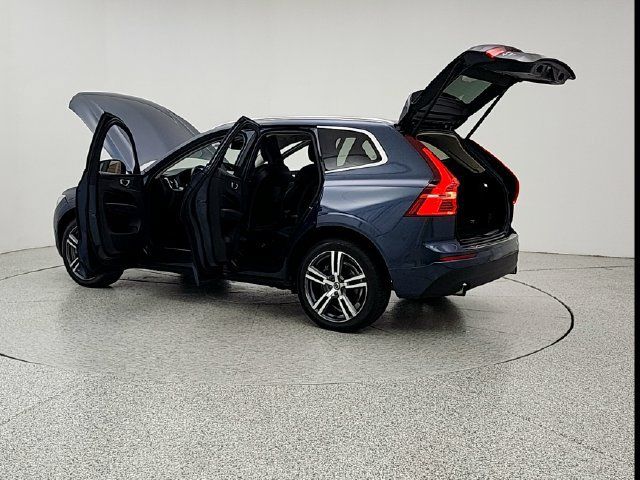 Used 2019 Volvo XC60 T6 Momentum w/ Advanced Package AWD/4WD image 12