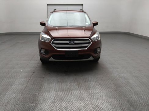 Used 2018 Ford Escape SE FWD image 14
