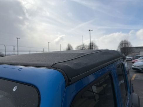 Used 2021 Jeep Wrangler Unlimited Sport image 13