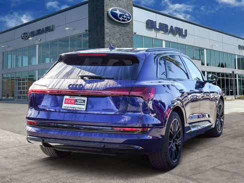 Used 2022 Audi e-tron Chronos w/ Chronos Package image 4