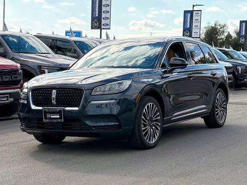 Used 2022 Lincoln Corsair Reserve w/ Equipment Group 201A image 5