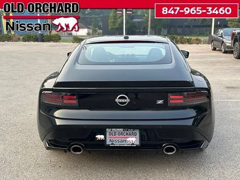 Used 2025 Nissan Z Performance w/ Floor Mat Package RWD image 7