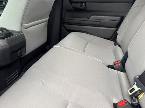 Certified 2026 Toyota Tacoma SR5 AWD/4WD image 4