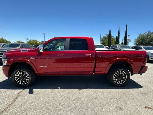 New 2026 RAM 2500 Limited AWD/4WD image 3